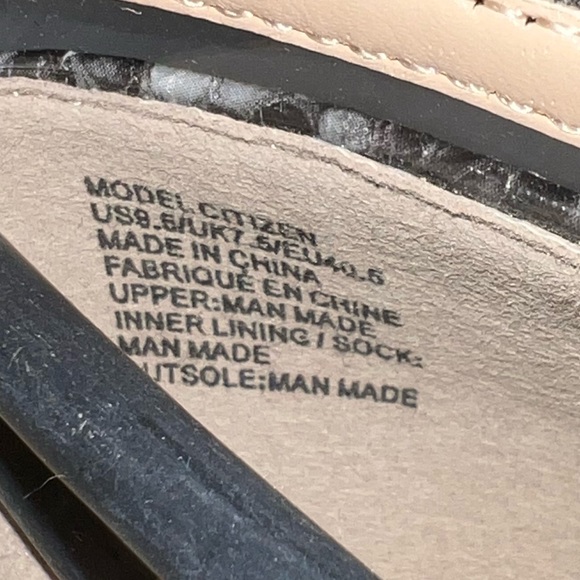 Snakeskin Pumps - Picture 5 of 5